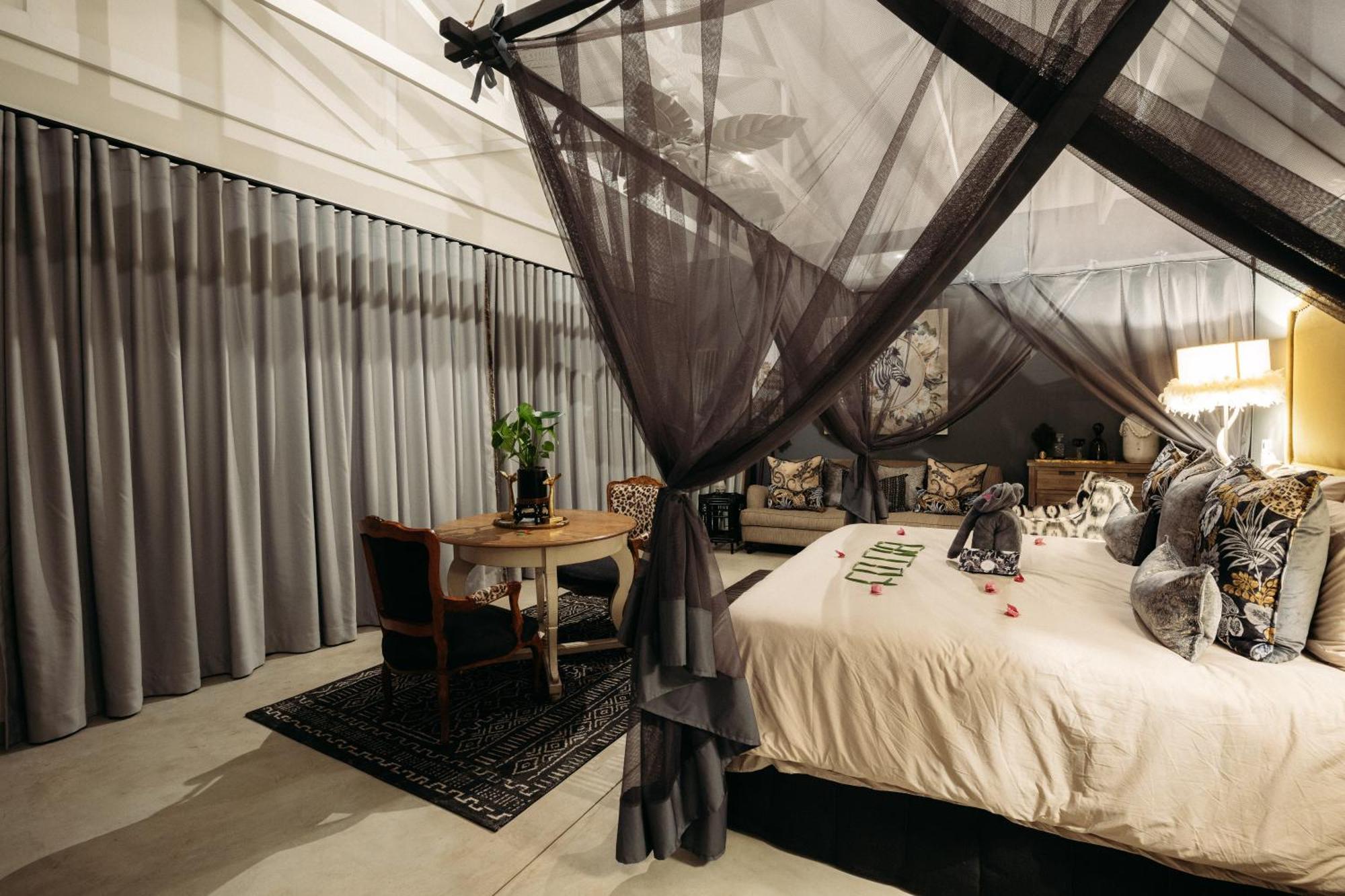 Safari Moon Luxury Bush Lodge Hoedspruit Dış mekan fotoğraf
